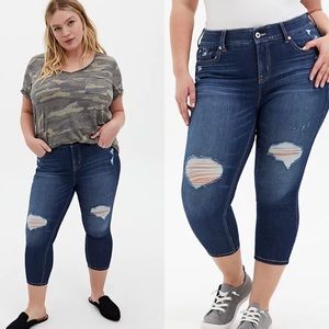 Torrid Crop Bombshell Skinny Jeans
